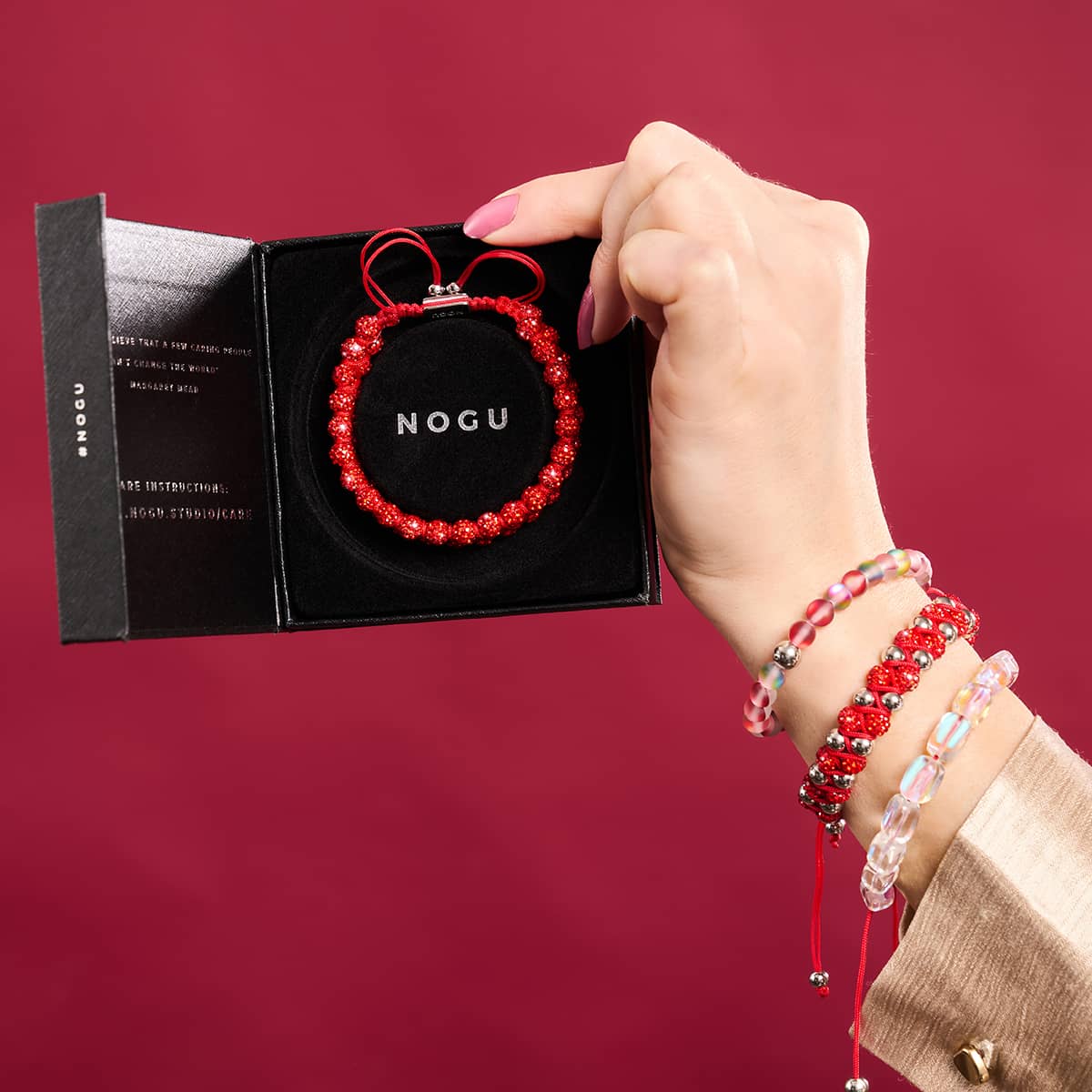 RED STRING COLLECTION 2023