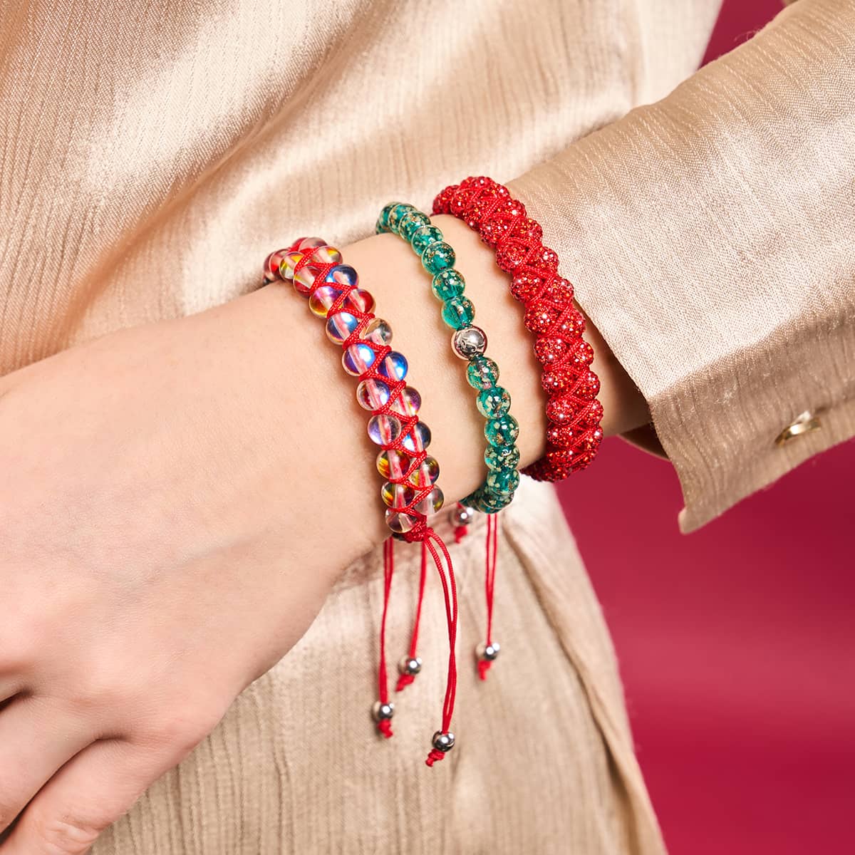 RED STRING COLLECTION 2023