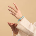 Size: Adjustable / One-Size-Fits-All