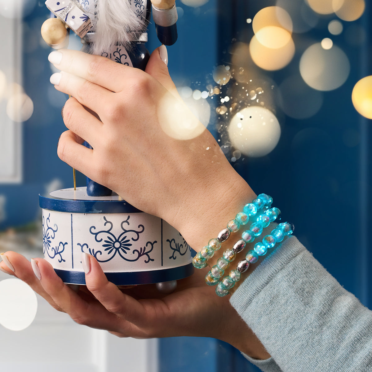 BRACELET OF THE MONTH & FRIENDS