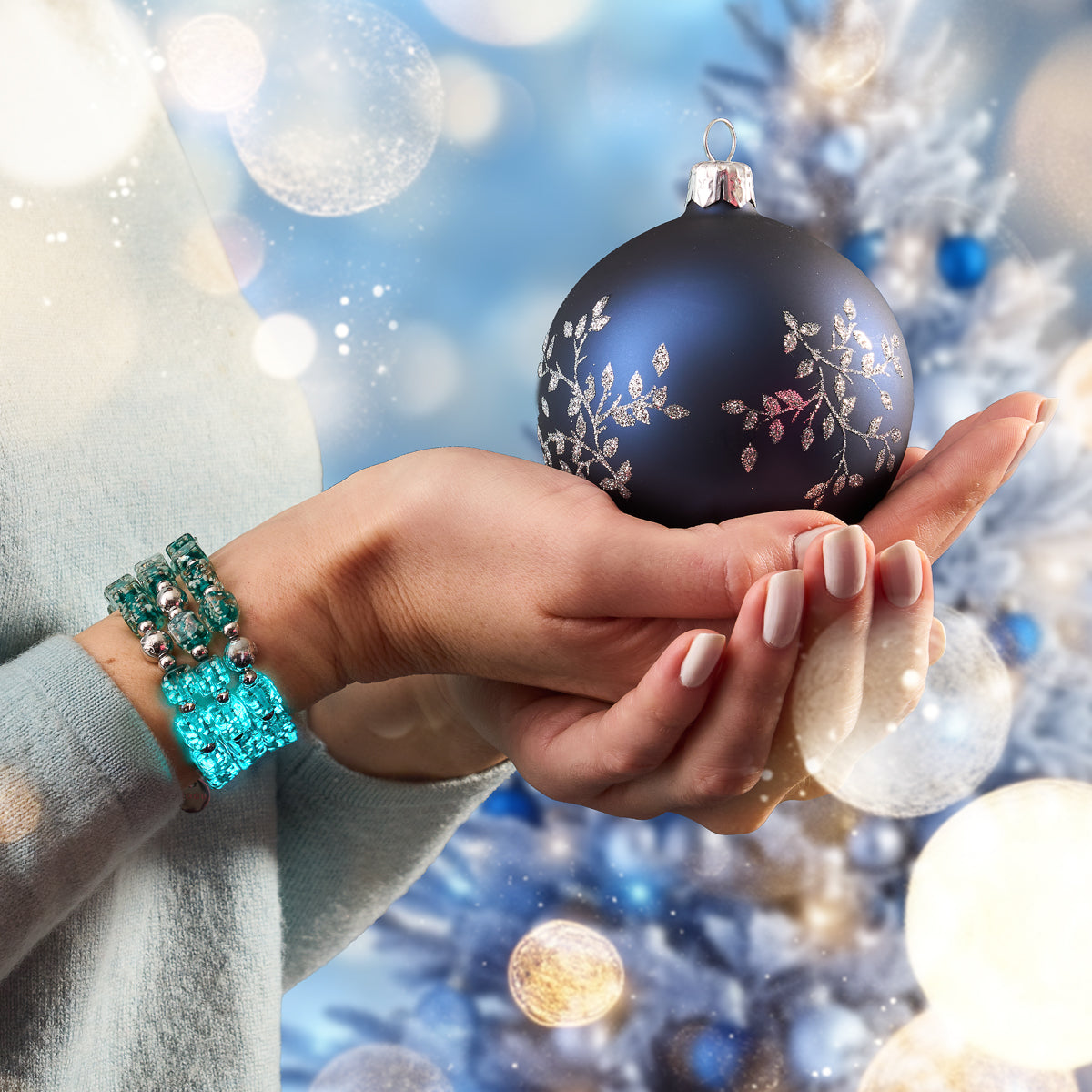 BRACELET OF THE MONTH & FRIENDS