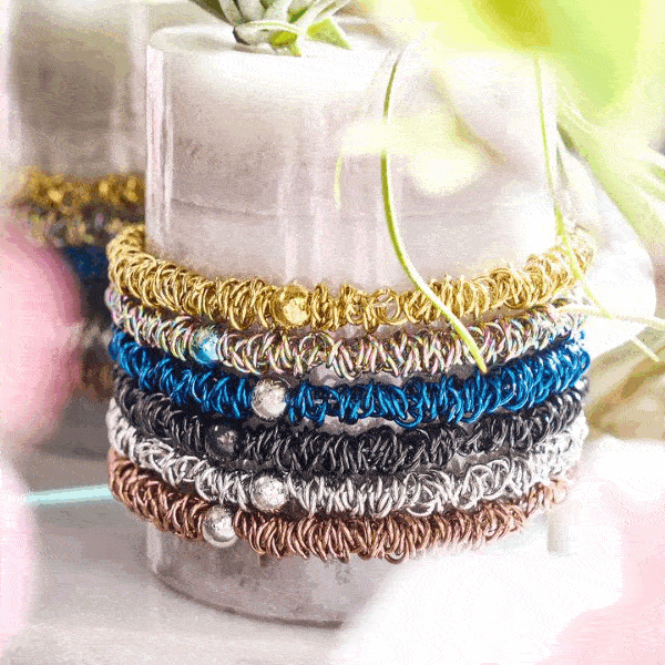 LINKS OF LOVE