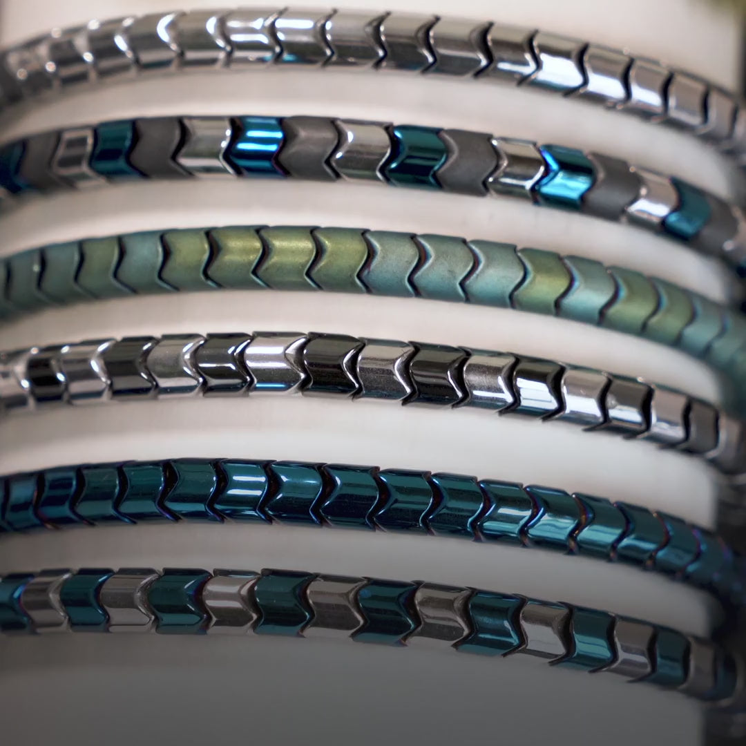 V着用　【A BIT MOR】Hologram Bracelet Continue Bracelet