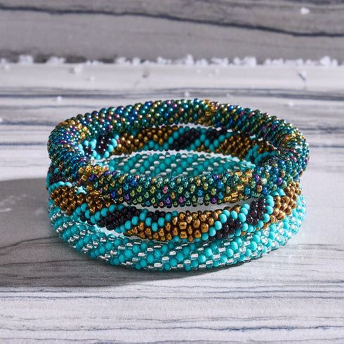 Glacier Blue | Himalayan Glass Bead Bracelet