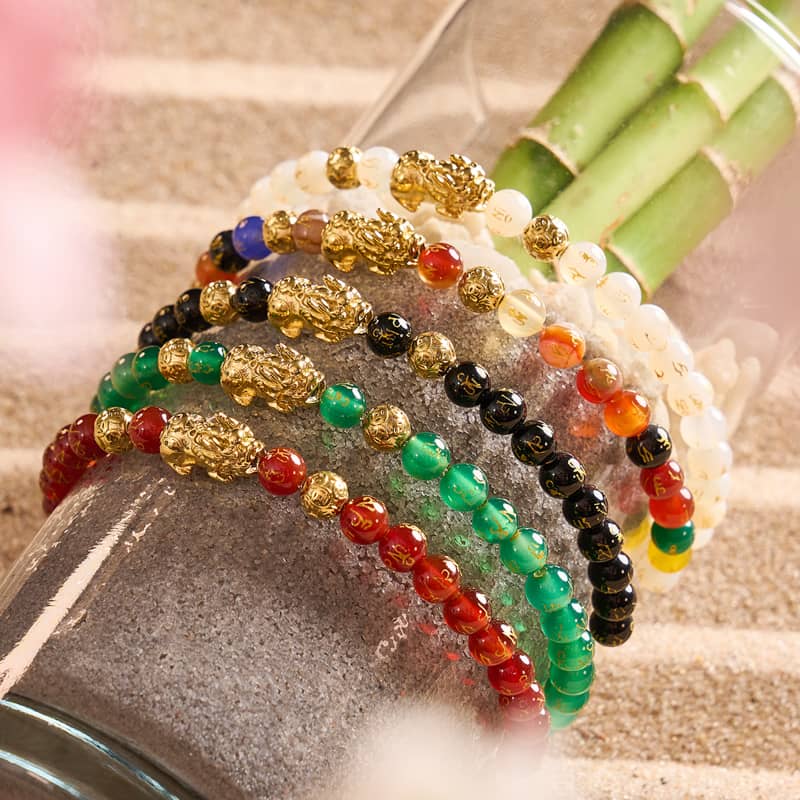 Mini Pixiu Feng Shui Bracelet | FIVE Elements | Chakra Agate x 18k Gold