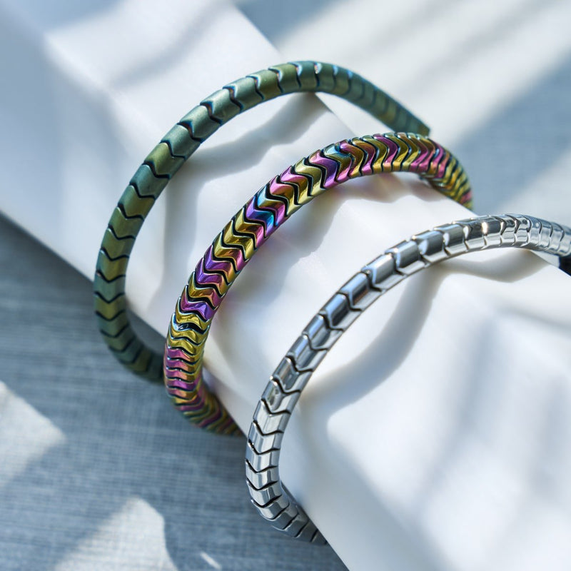 Serpentine | Matte Seafoam Hematite x Silver | Wave Bracelet