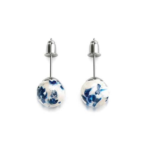 Starlit Waves | .925 Sterling Silver | Firefly Glass Stud Earrings