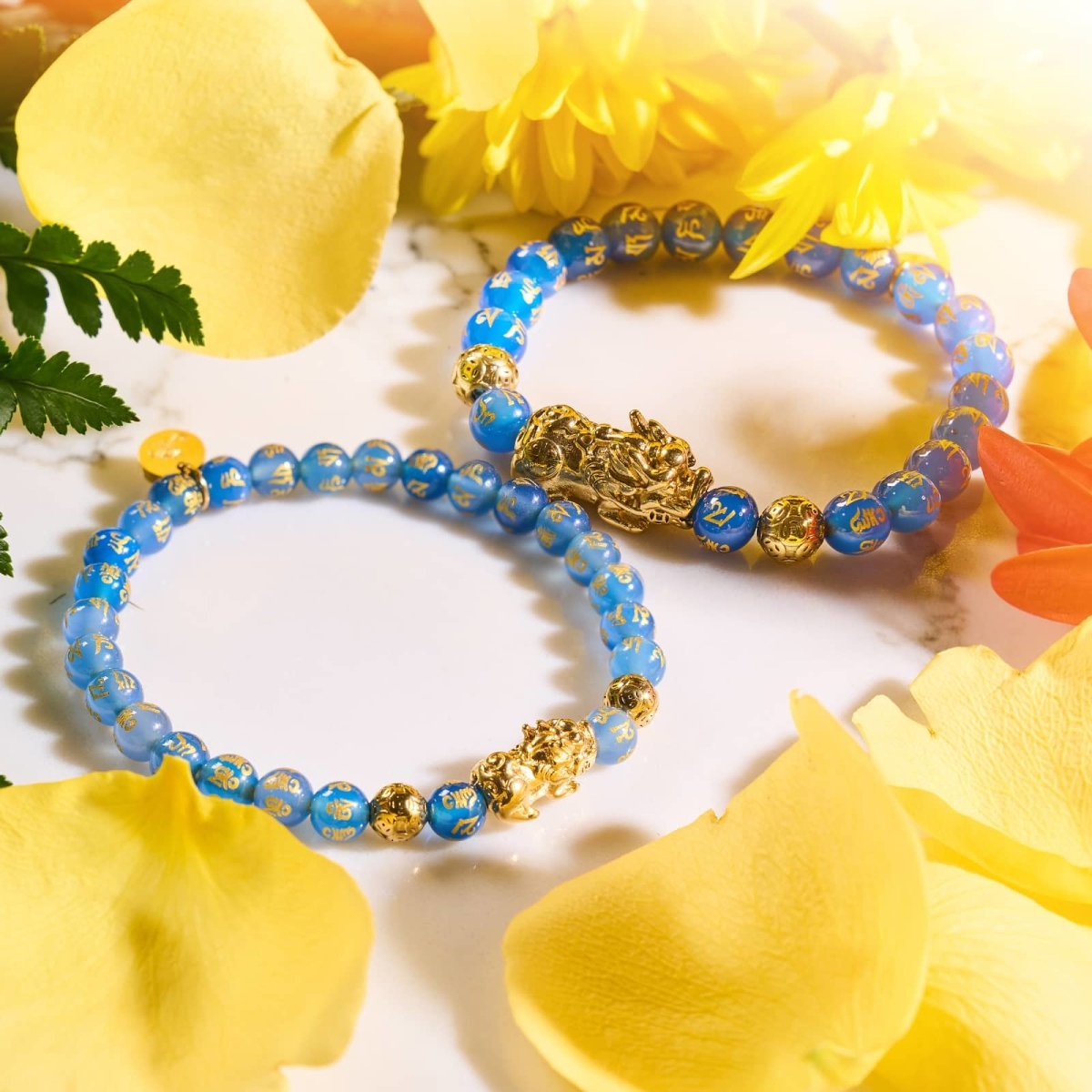 NOGU Pixiu Feng Shui Bracelet Water Element Blue Agate x 18K Gold in Bright Blue Gold